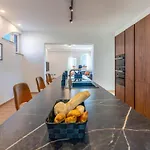 In Mit Privatem Pool By Interhome * 풀라