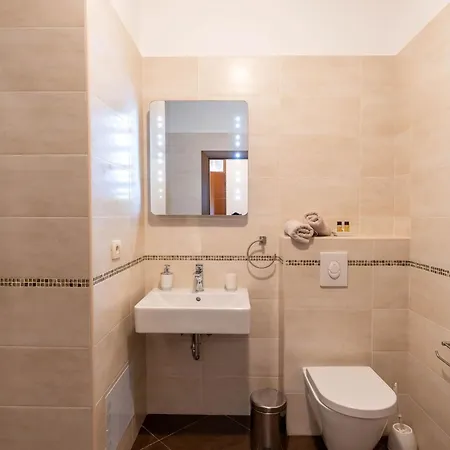 Casa de Férias In Mit Privatem Pool By Interhome