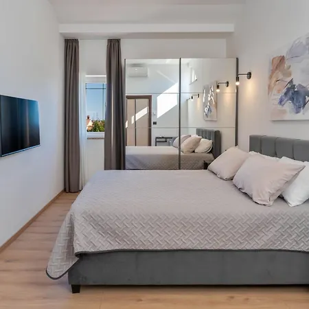 Сasa de vacaciones In Mit Privatem Pool By Interhome *