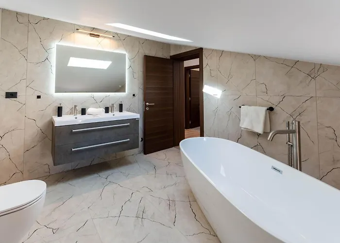 Holiday home In Mit Privatem Pool By Interhome Pula